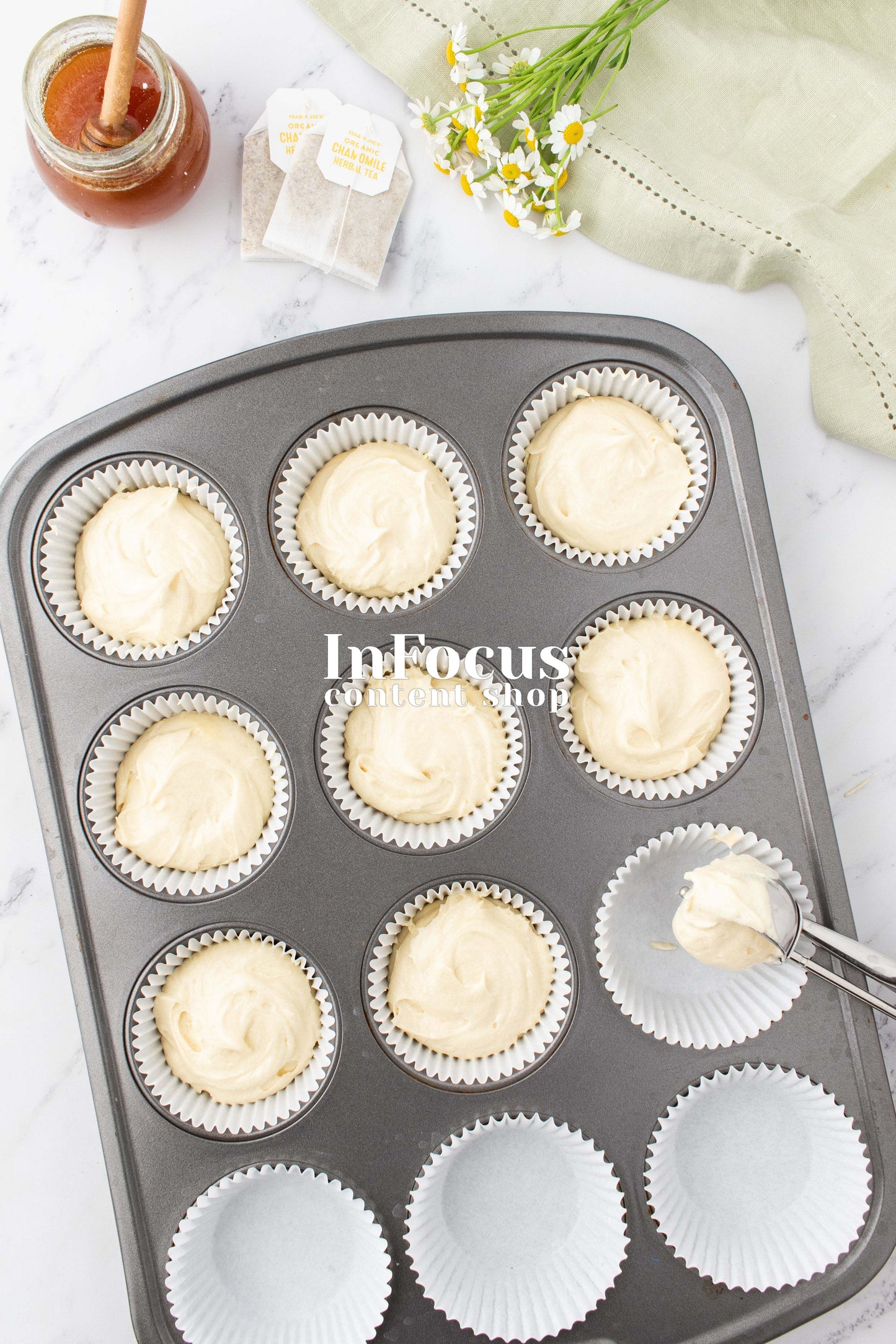 Chamomile And Honey Cupcakes- Semi-Exclusive Set 1