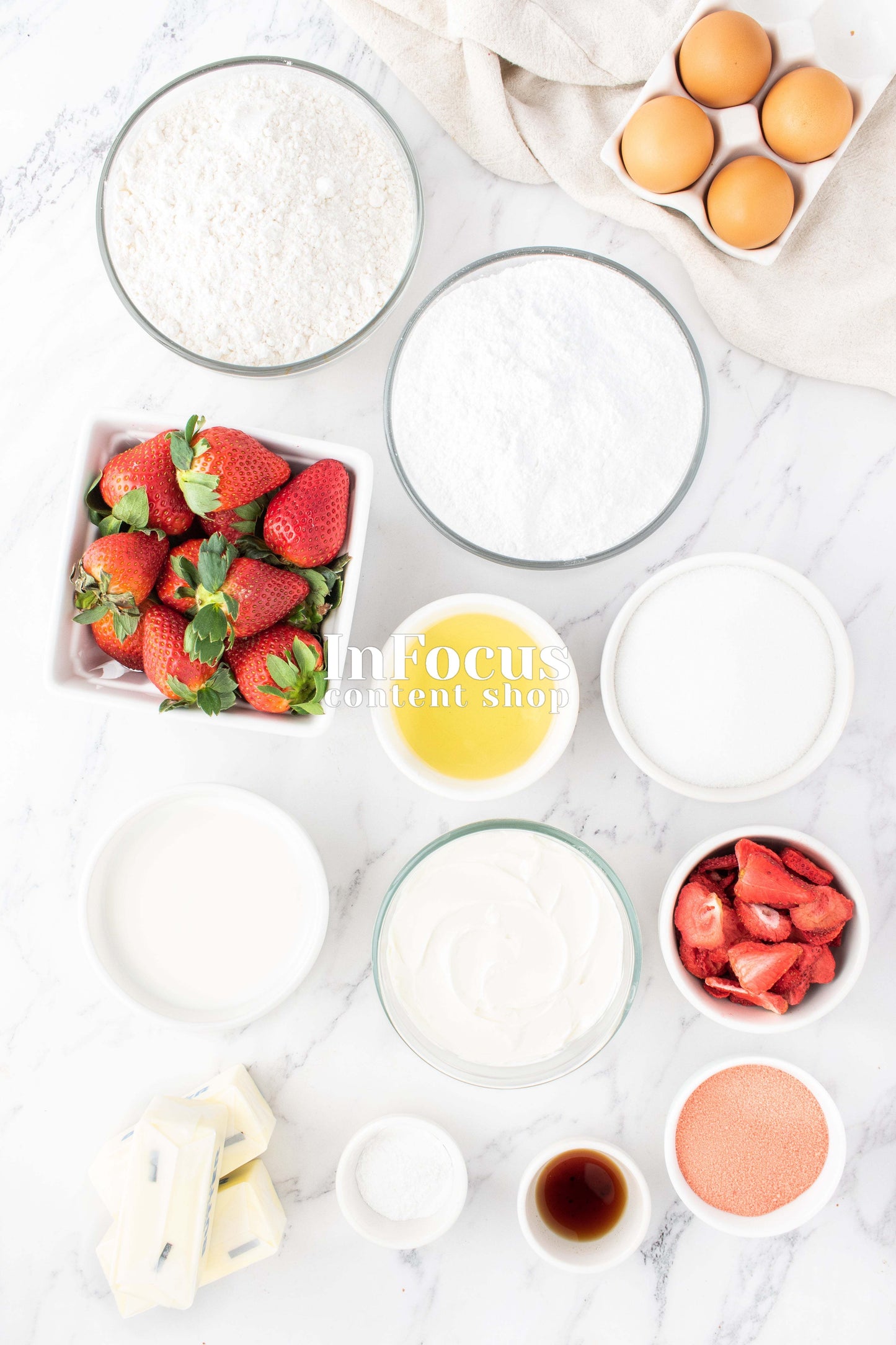 Double Strawberry Layer Cake- Semi-Exclusive Set 1