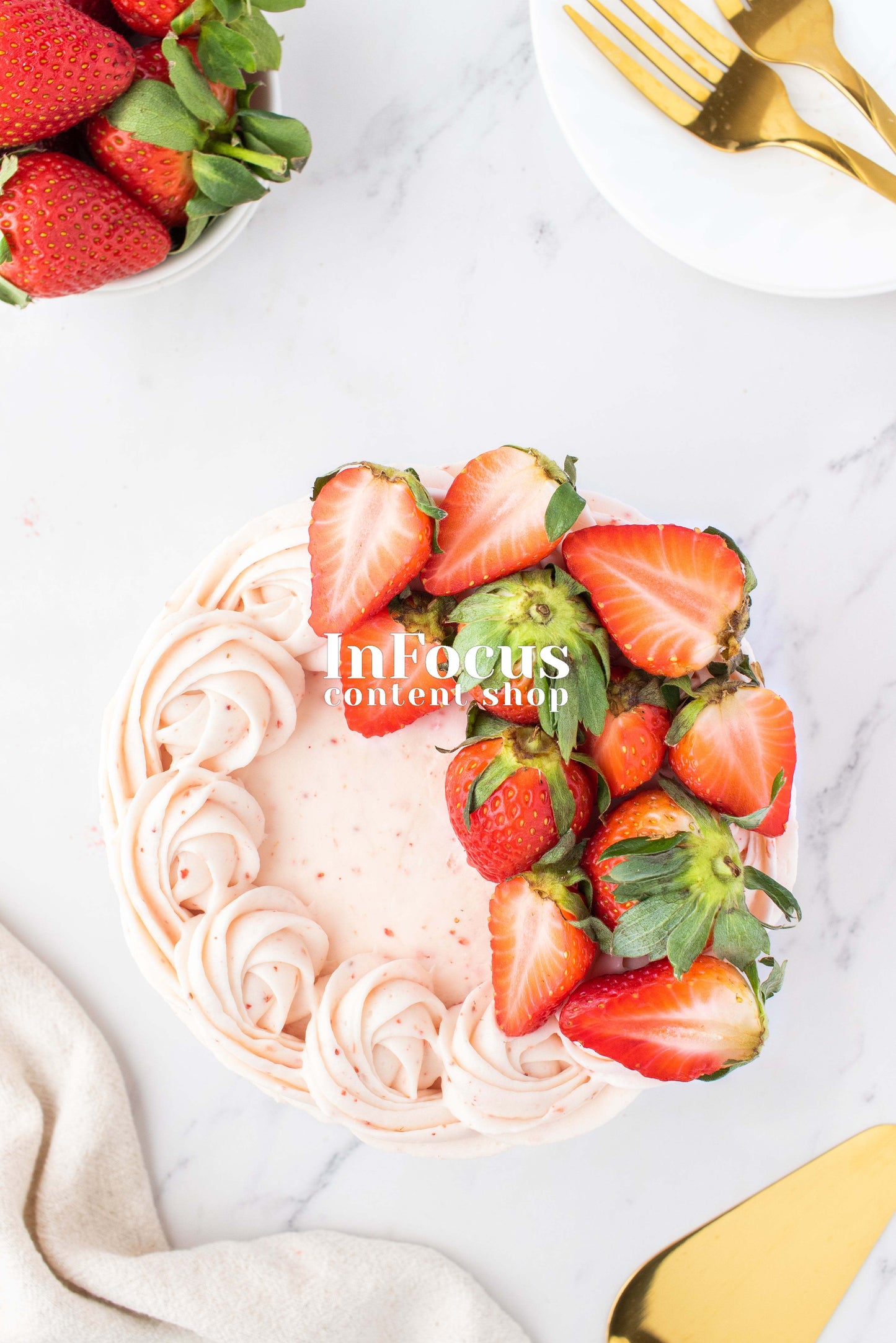 Double Strawberry Layer Cake- Semi-Exclusive Set 1