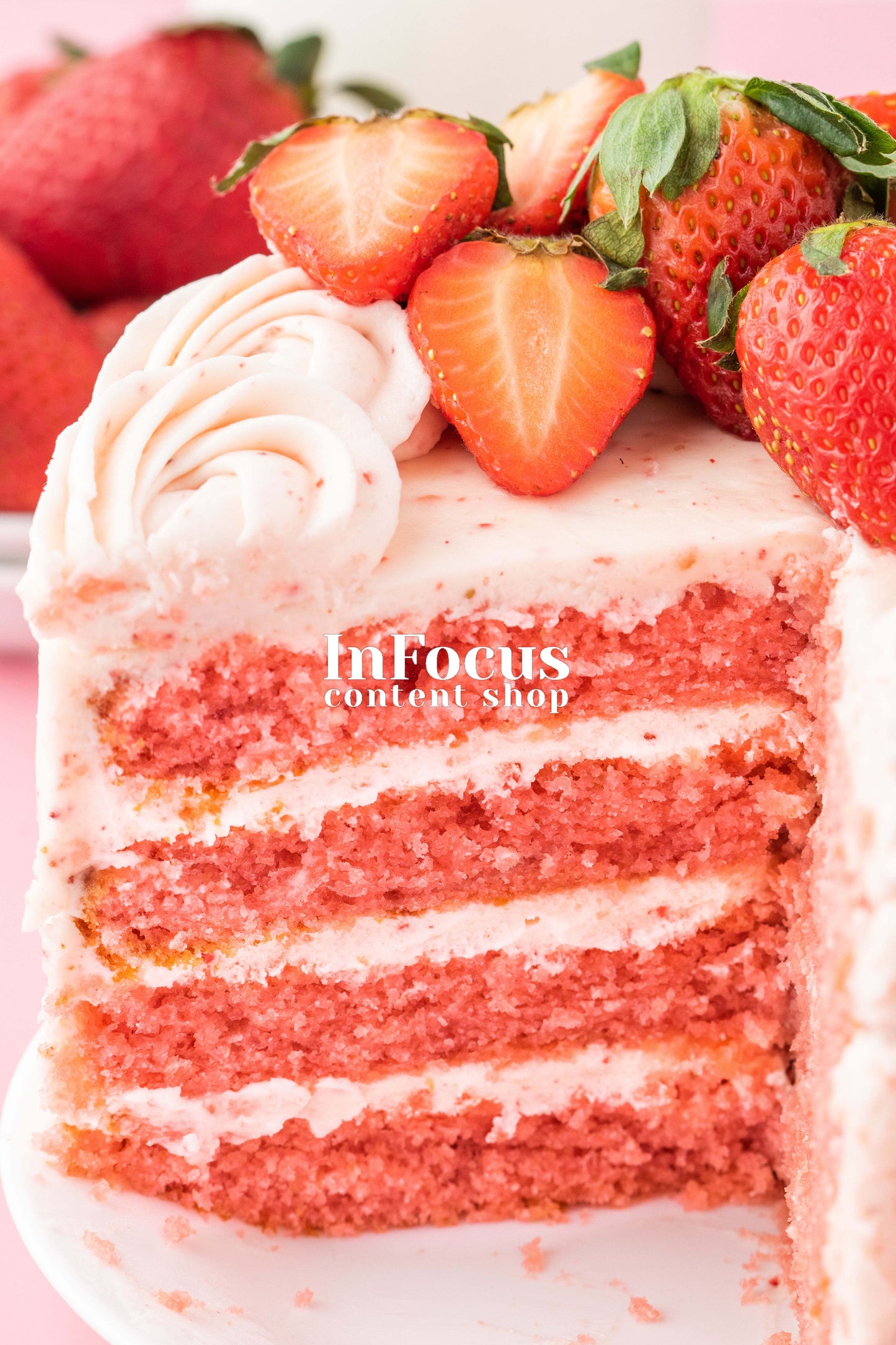 Doube Strawberry Layer Cake- Semi-Exclusive Set 2