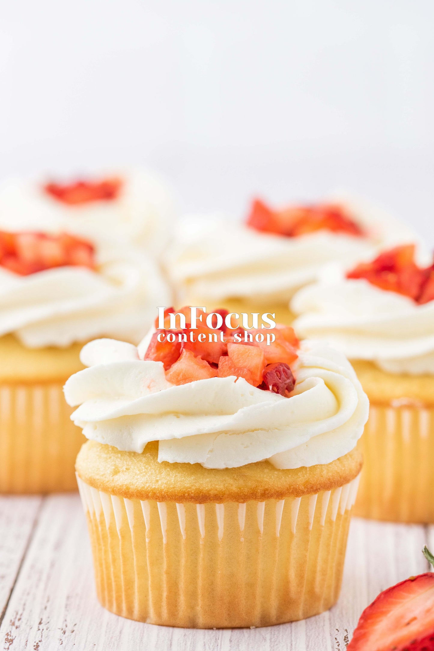 Strawberry Shortcake Cupcakes- Semi-Exclusive Set 2